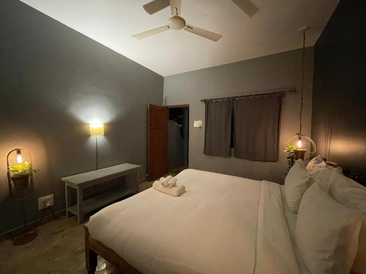 Tien B&B & Bistro Vagator Extérieur photo