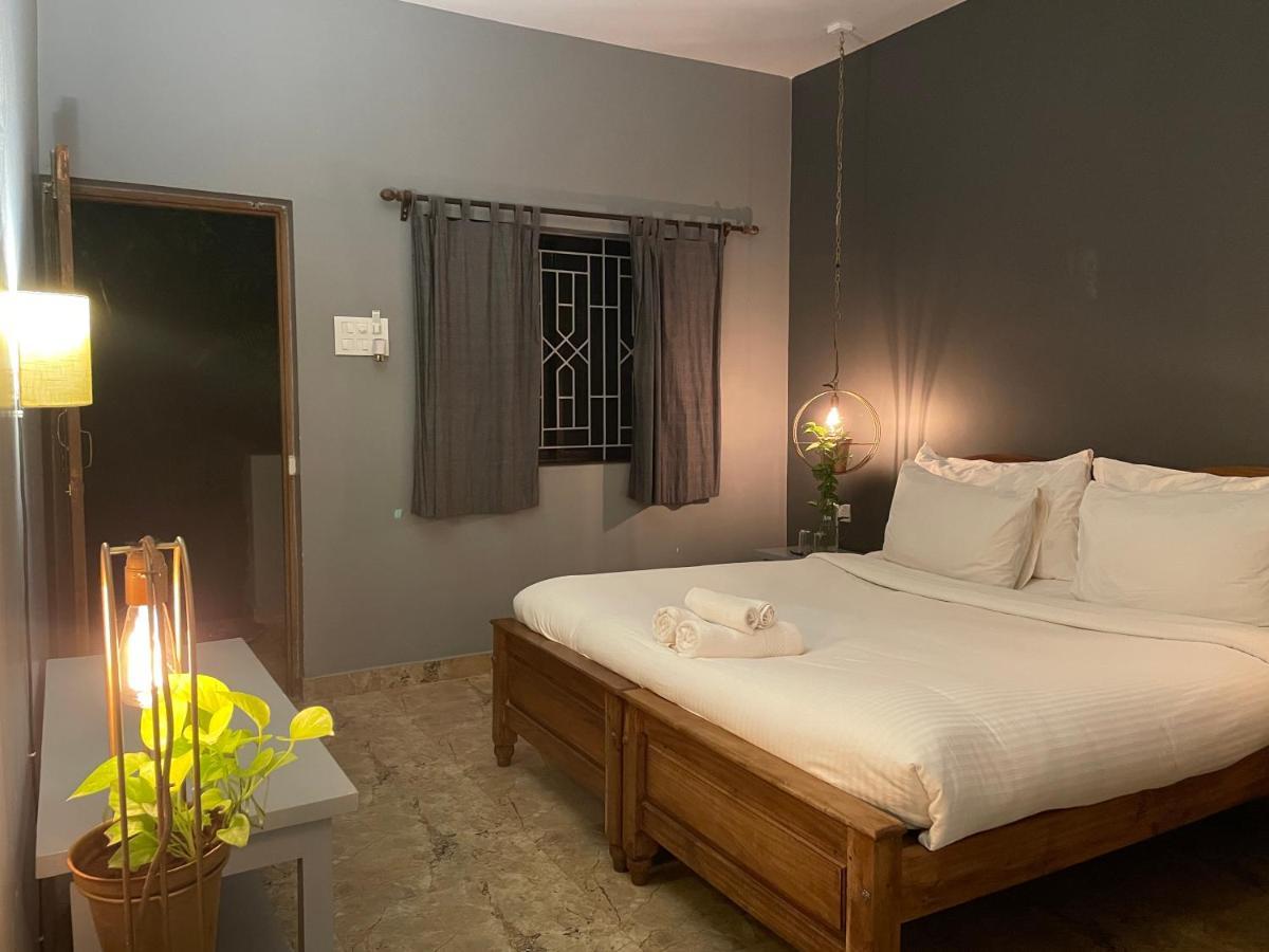 Tien B&B & Bistro Vagator Extérieur photo